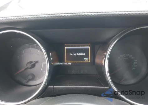 2015 Ford Mustang V6 из США, поврежденный, VIN 1FATP8EM8F5387126